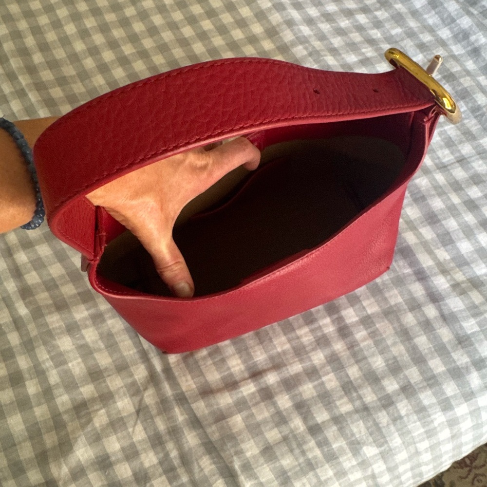 The Sculptural-Buckle Shoulder Bag in Red - Picture 5 of 5